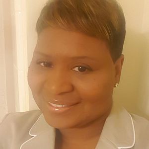 Meet your Posher, Anita